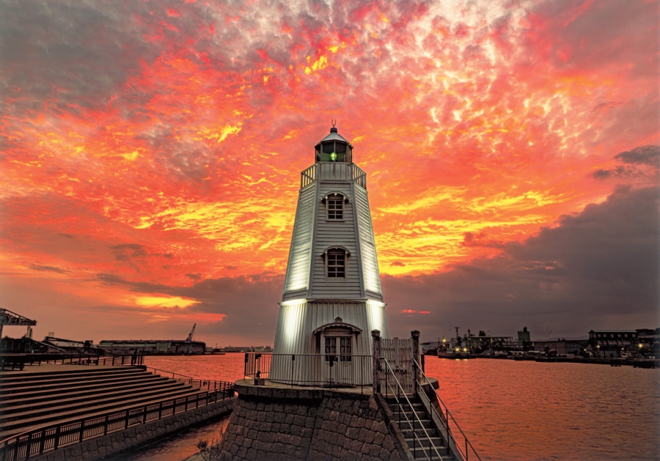 燃ゆる空 燃ゆる空